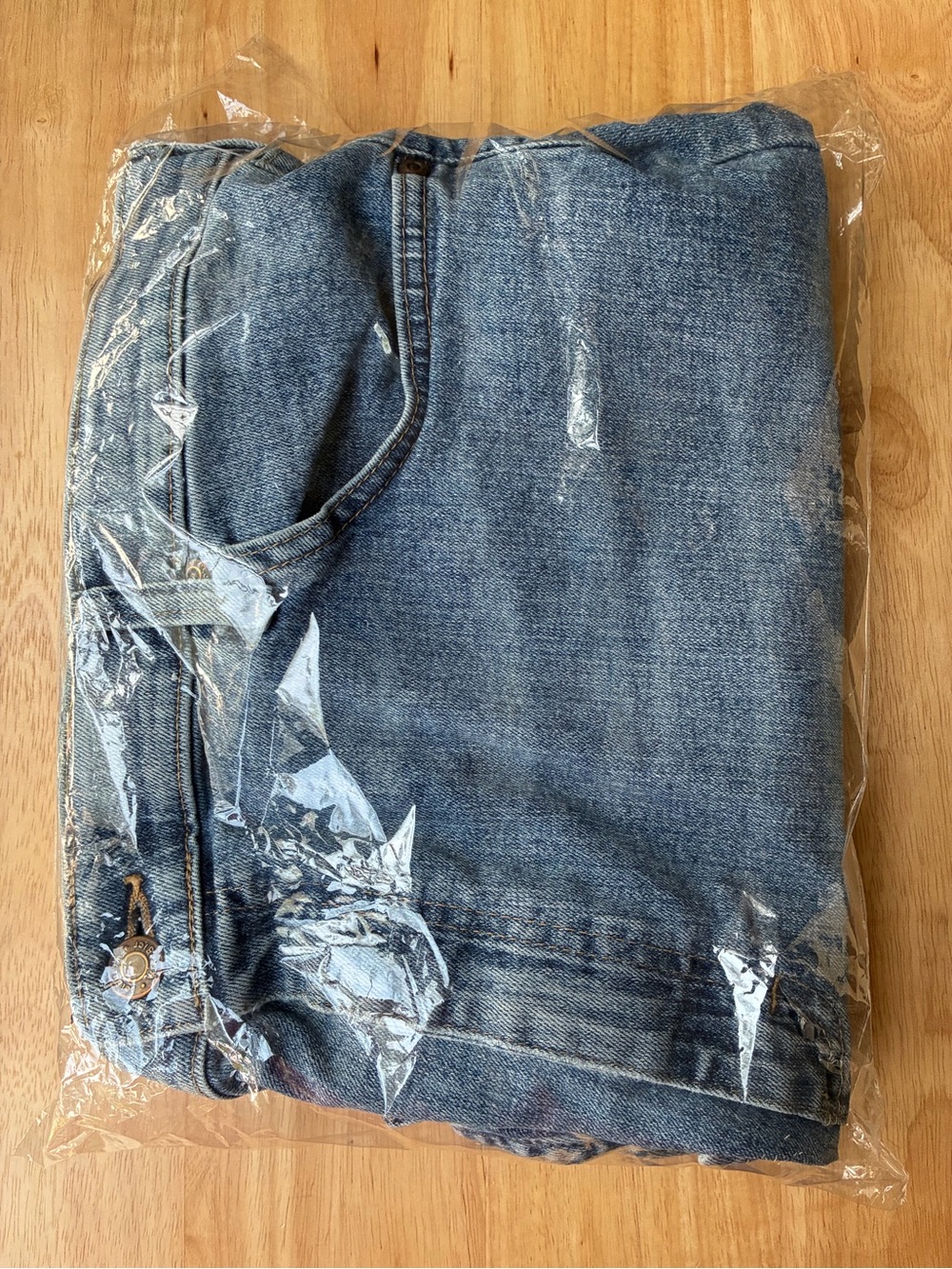 Wrangler Men’s Relaxed Fit Denim Shorts Light Wash Stretch Size 40 (65CFVBN)